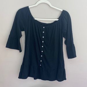 Size small abercrombie and fitch black off the shoulder top